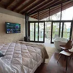 Chale Manaca Com Vista E Por Do Sol